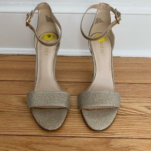 Nine West “Aurelia” Ankle Strap Gold Glitter Strappy Heels